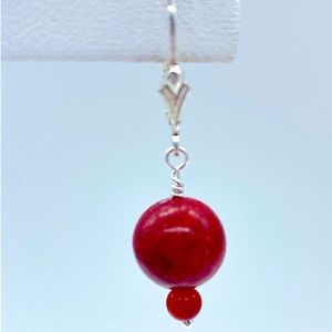 Red sponge coral lever back earrings in 925